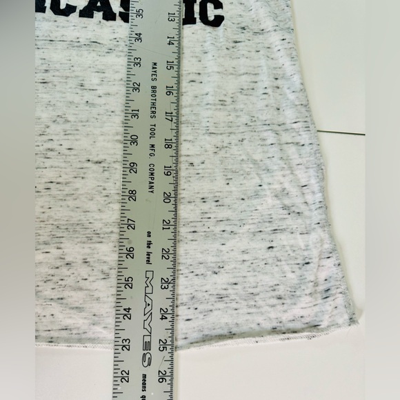 A Little Bit Sarcastic Graphic Tank Top - Size Medium - Picture 7 of 8